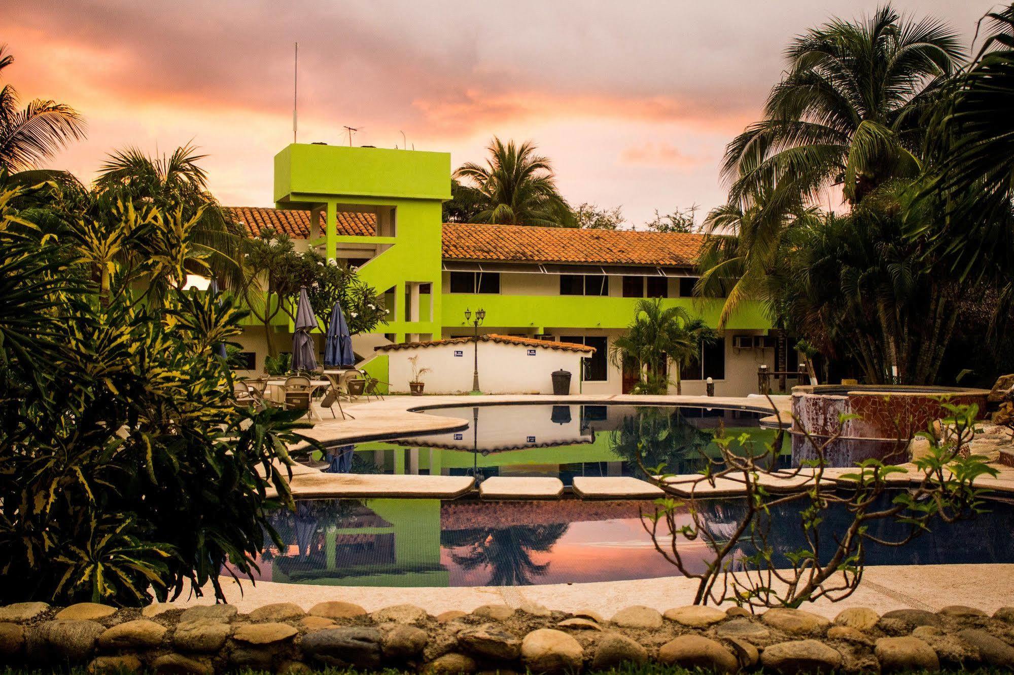 Hotel&Suites Punta Esmeralda Puerto Escondido  Exterior foto